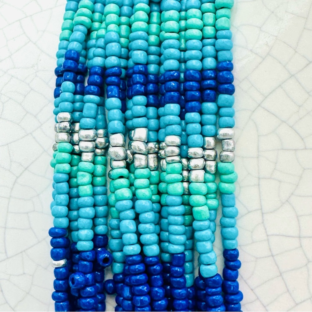 Seed bead necklace - Picture 8 of 9
